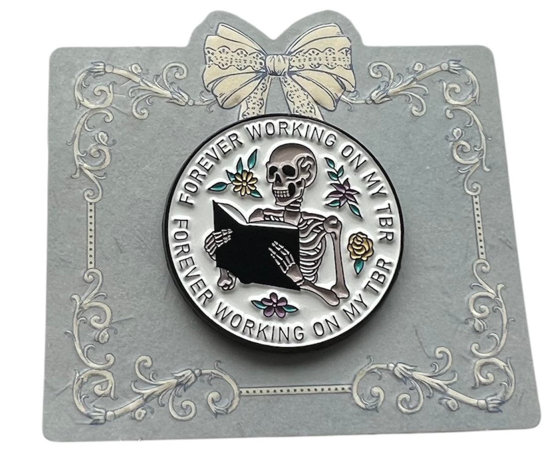 Skeleton Reader Pin